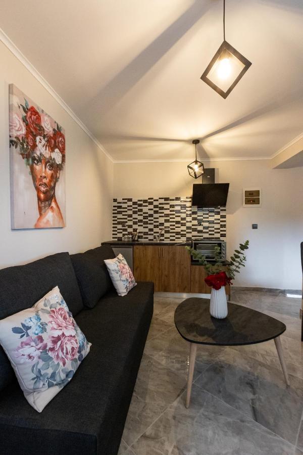 K&M Villas Nea Kallikrateia Екстер'єр фото