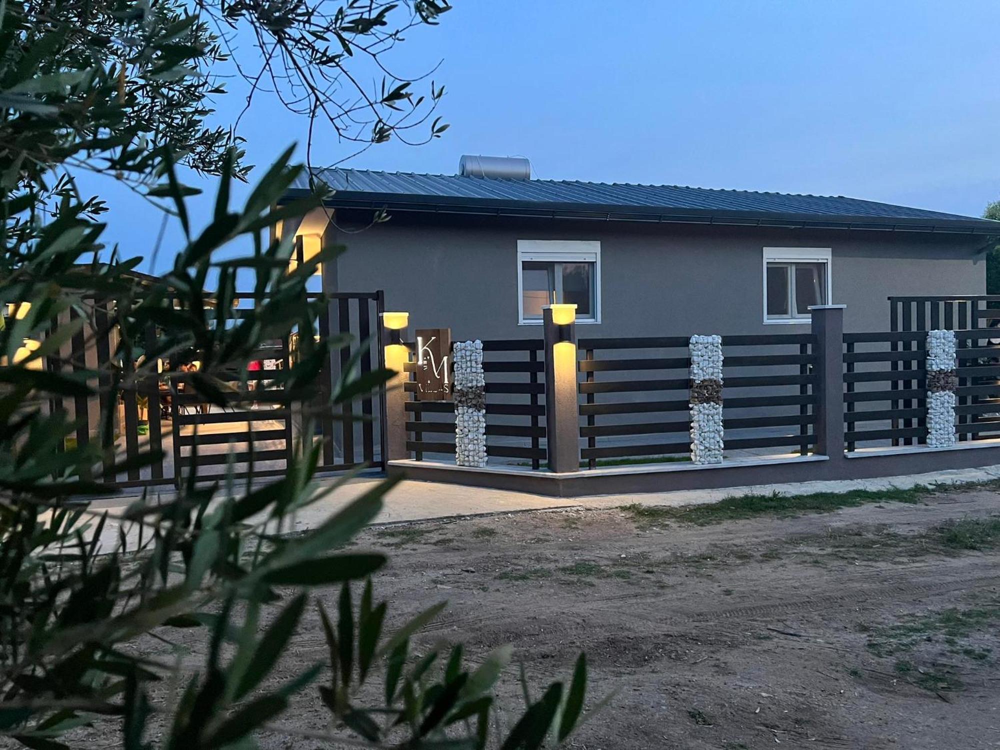 K&M Villas Nea Kallikrateia Екстер'єр фото